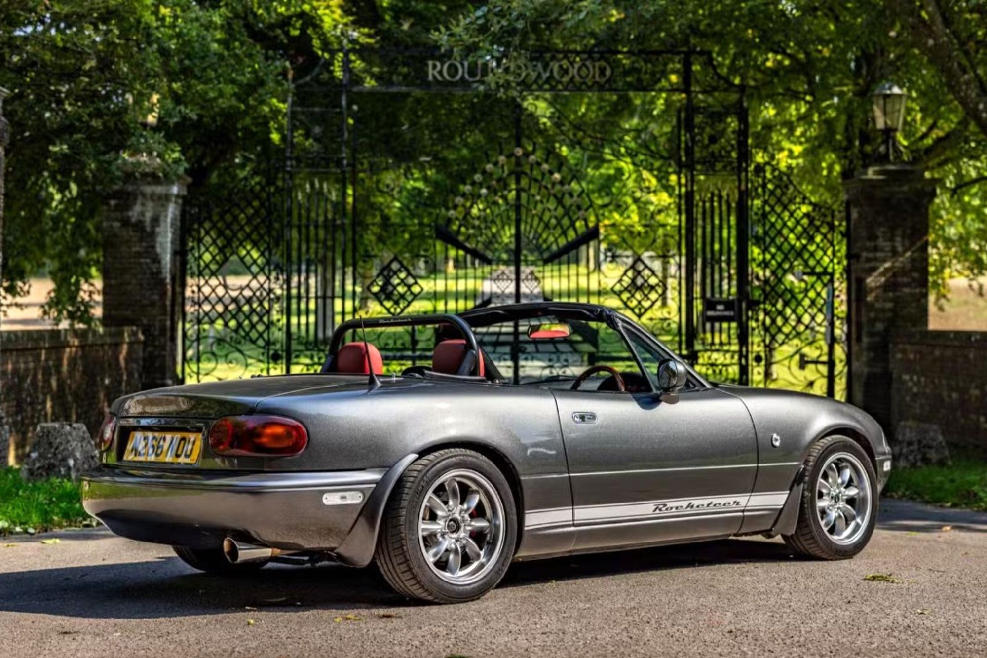 CarBuzz: Coolest Mazda Miatas In The World
